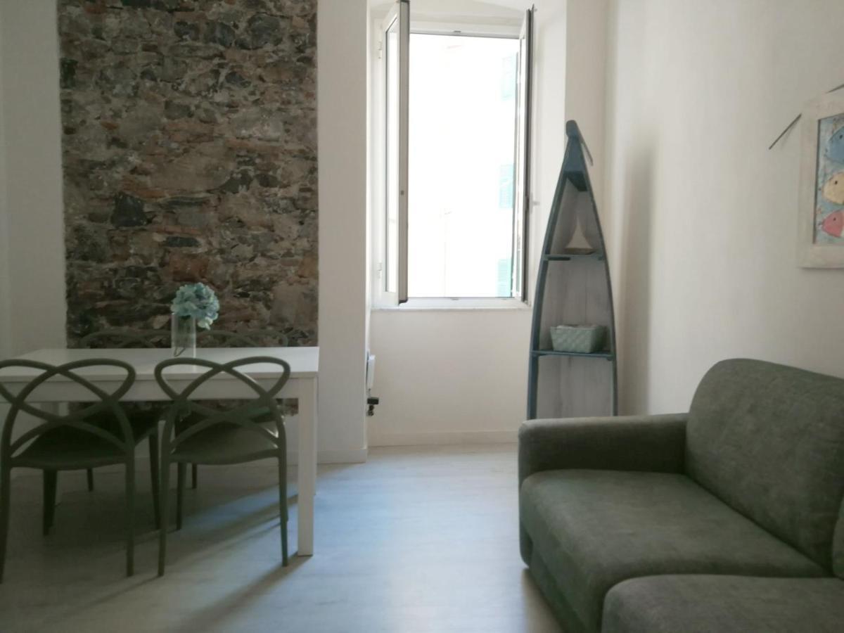 Casa Patella Lejlighed San Terenzo Eksteriør billede